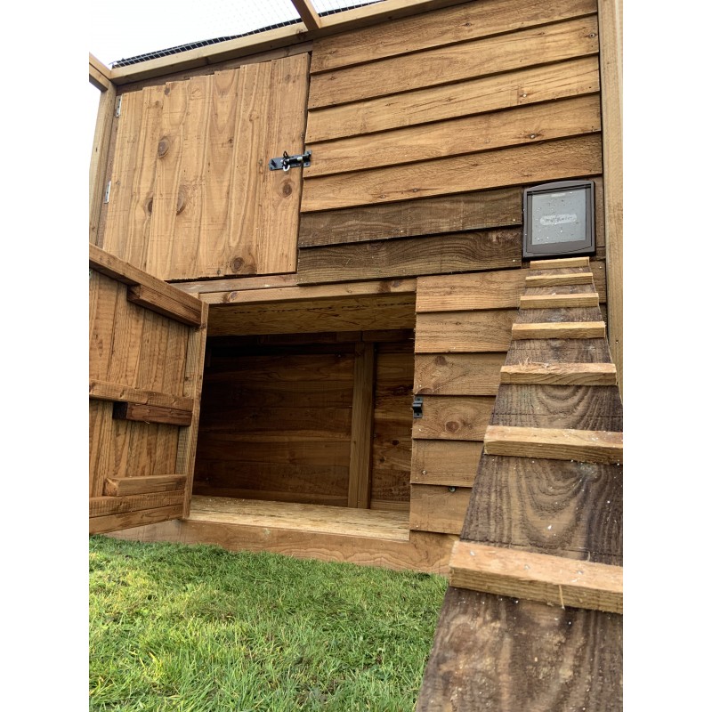 Cat Run With Raised Sleeping Box and Storage Area 6FT x 12FT